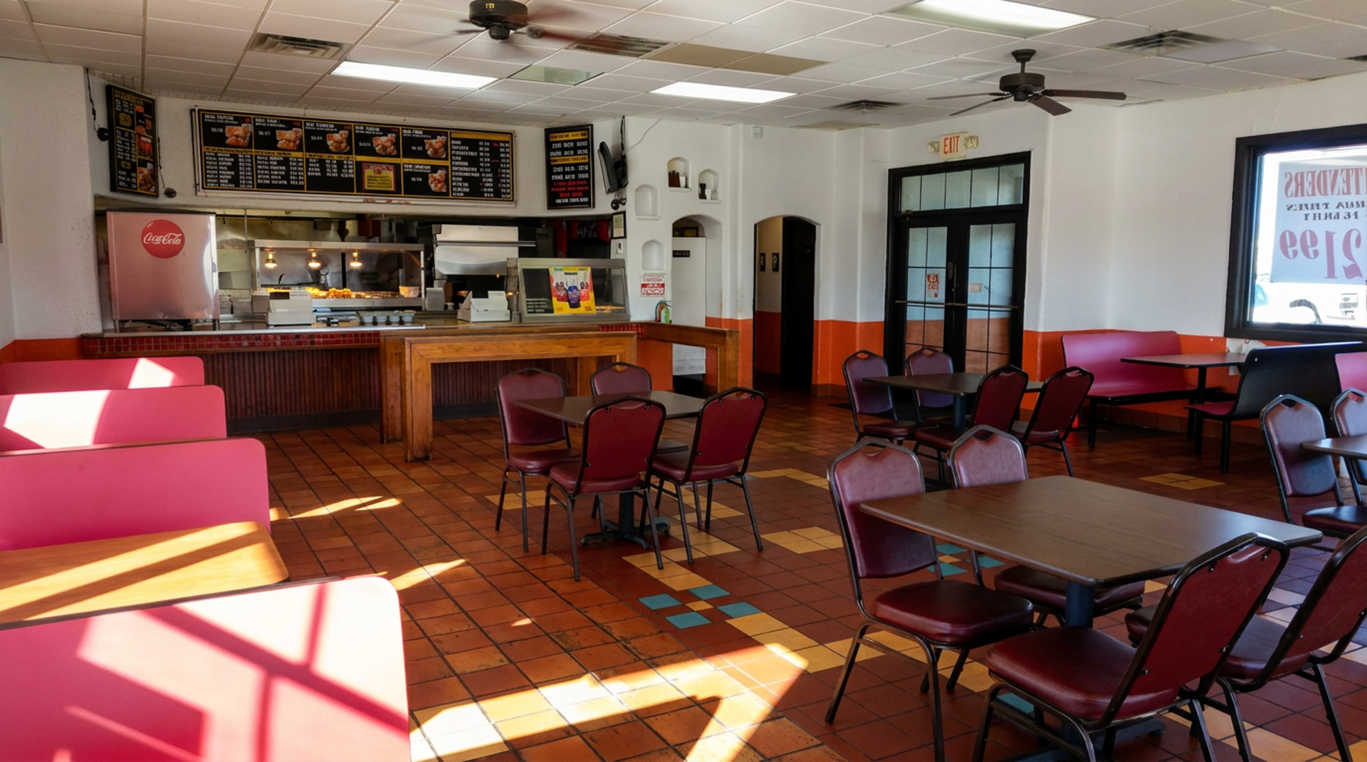Williams Fried Chicken - Pioneer Parkway